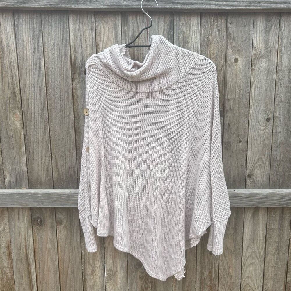 Sweater long sleeve asymmetrical size large